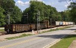 CSXT gondolas 484414 and 485784 pass through the signals